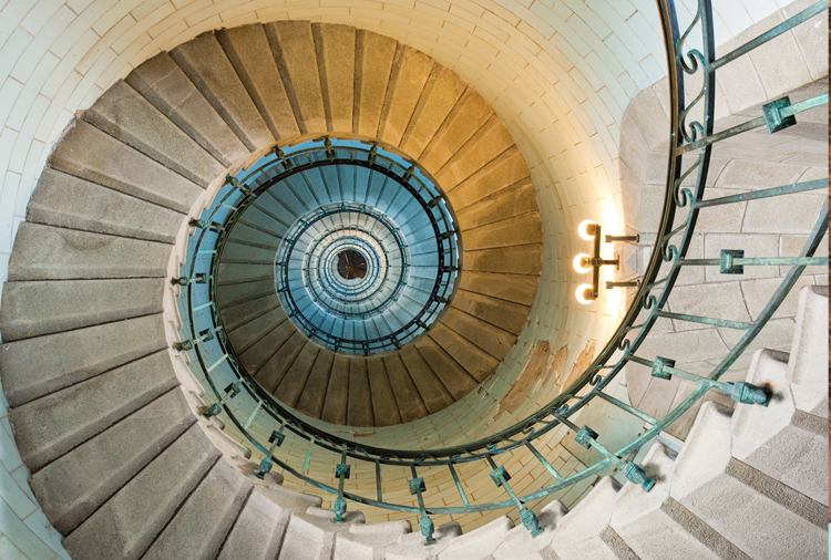 Les vertiges et les oreilles - Polyclinique de l'Oreille