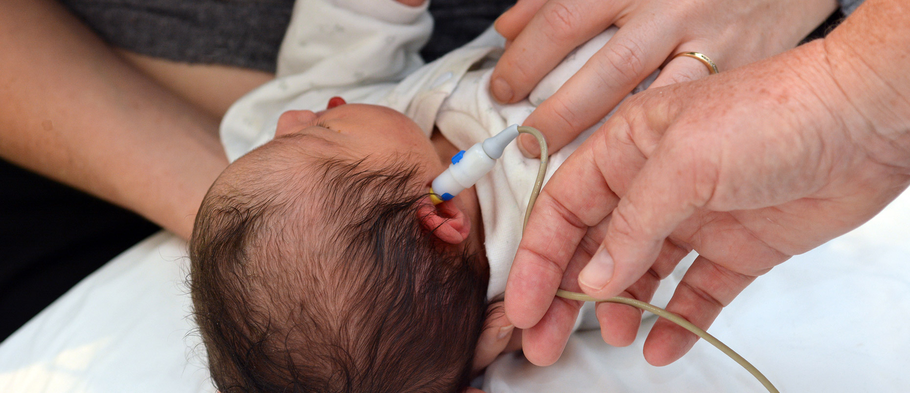 Hearing screening for infants (0 to 8 months)